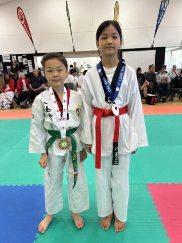 363828CC-AB86-4A10-AA1D-94902589C7F2_1_105_c