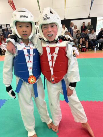 4BD9CC7F-E5F5-4FDF-9CBB-A54ECAA4800B_1_105_c