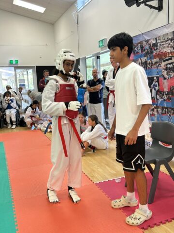 6EC7AE36-7091-44F1-8A0D-A9556D4ED213_1_105_c