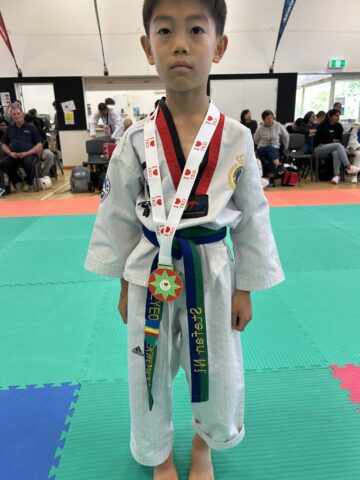 76C894E5-0D01-465B-BC03-B4CCDDE4C6EC_1_105_c