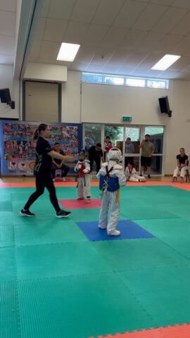 7B514B94-8574-410E-9B08-C0BB5C8F0066_1_105_c