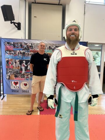 8AF44A88-0A90-46A3-B94D-78F0B8976C58_1_105_c