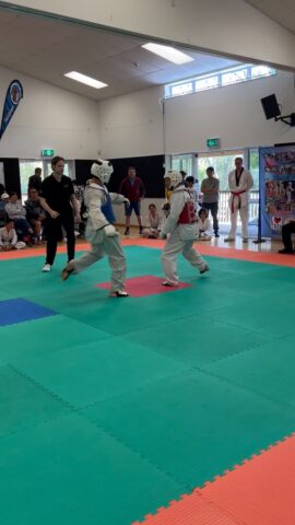 BDC5E151-C5E2-4F1B-8780-EF6449FCEDBA_1_105_c