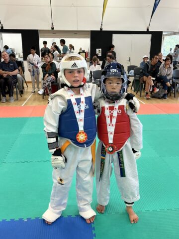 C06CF078-C230-48DF-A8C4-8F2277646EC7_1_105_c