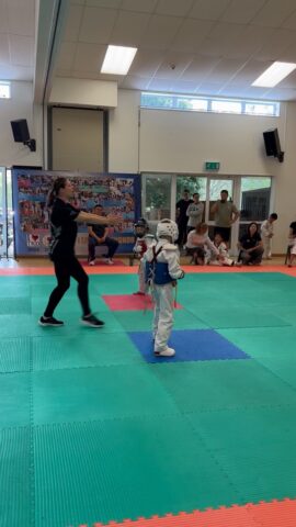 D742613E-8ED3-434E-A76C-CE1D71855F26_1_105_c